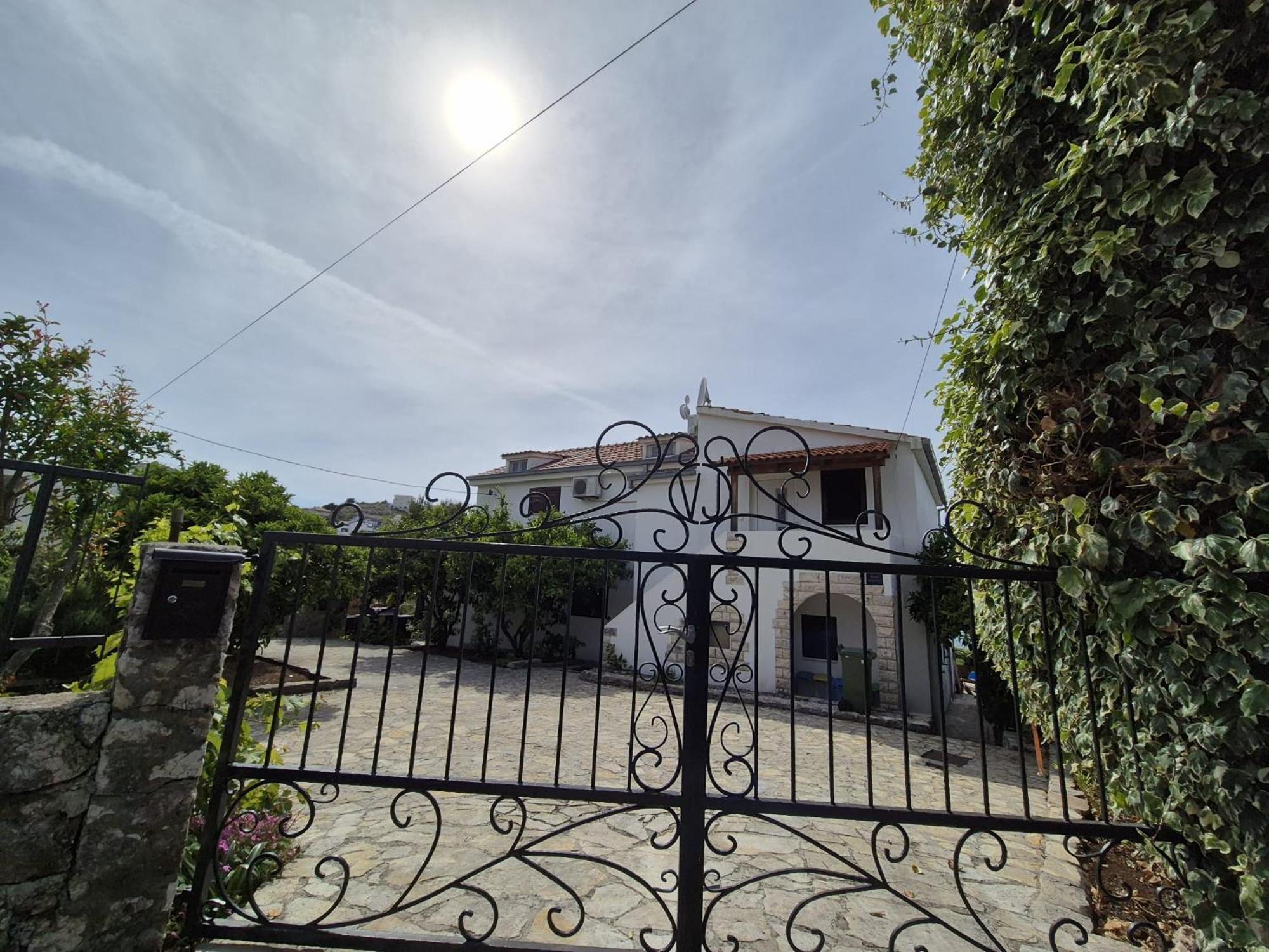 Apartments Villa Julia トロギール エクステリア 写真
