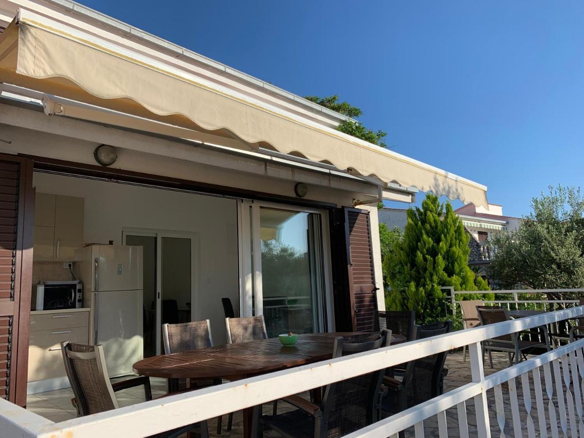 Apartments Villa Julia トロギール エクステリア 写真